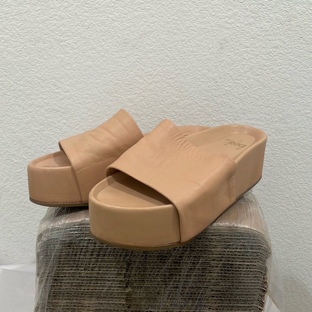 Beek Nude Albatross Platform Slide Sandals